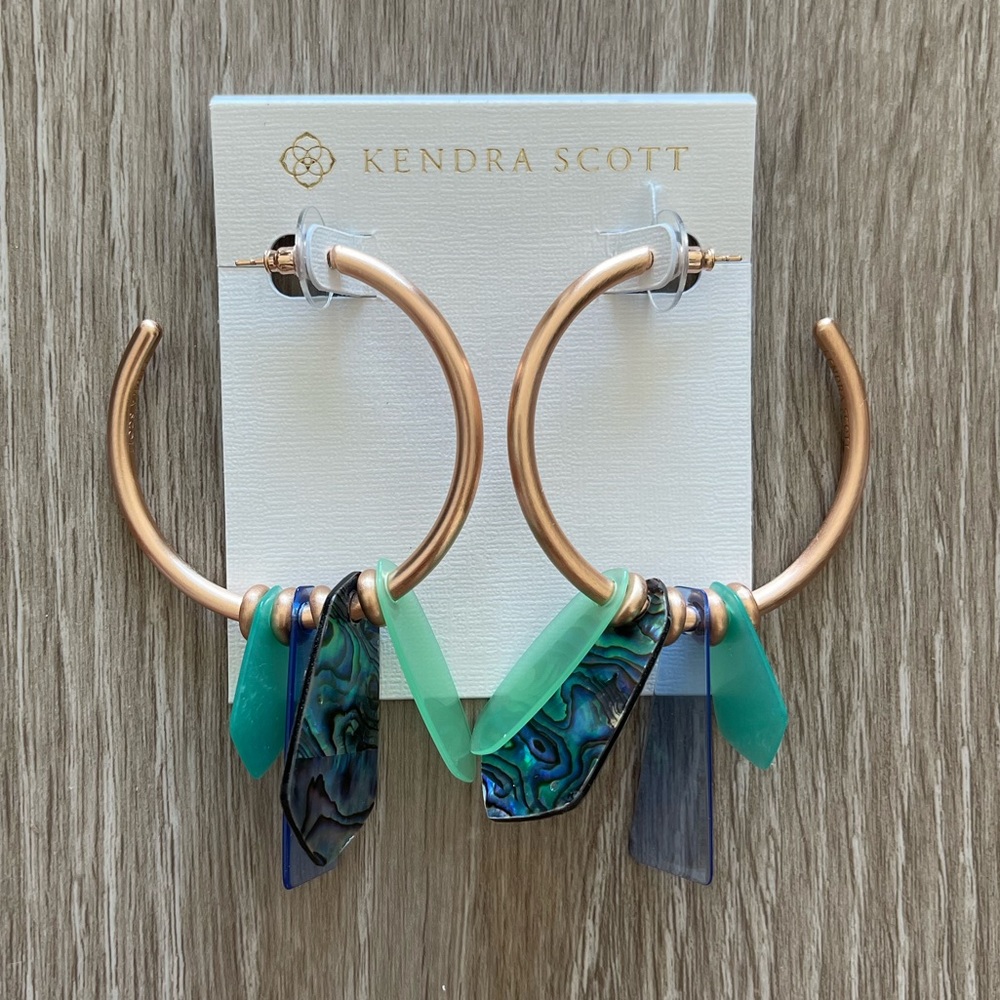 Kendra Scott hoop earrings